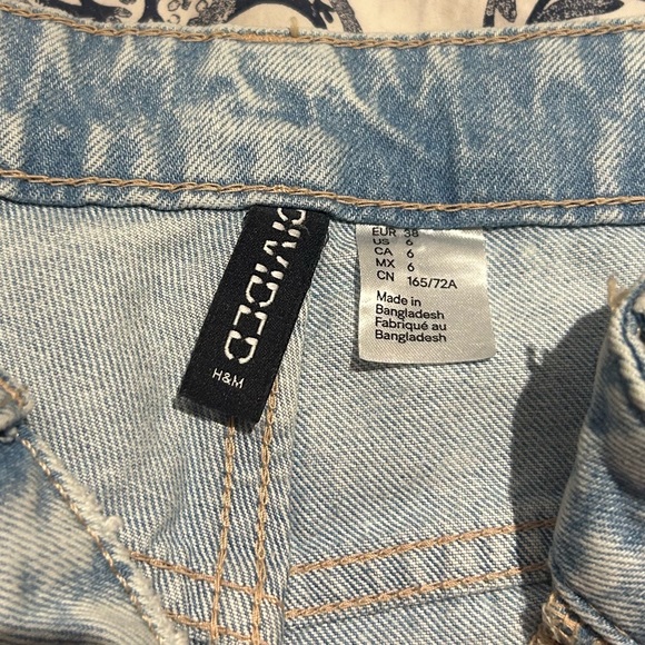 H&M DIVIDED - Picture 3 of 3